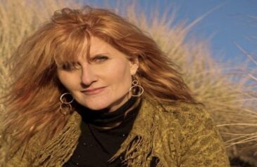 Eddi_Reader_at_Everyman_Palace_Theatre_1200x628